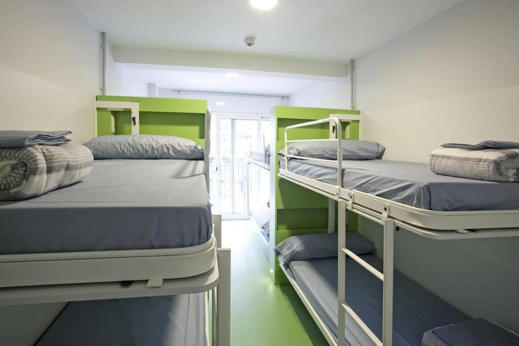 Sant Jordi Hostels Sagrada Familia Barcelona Exterior photo